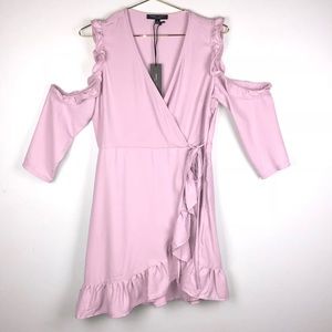 Romeo + Juliet dress mini Wrap cold shoulder sz L